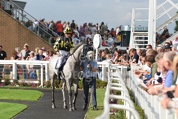 Gt_Yarm_Sun_30_Aug_2026-153