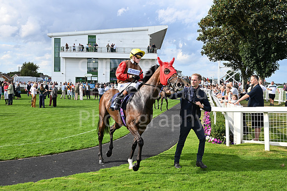 Gt_Yarm_Sun_30_Aug_2026-167
