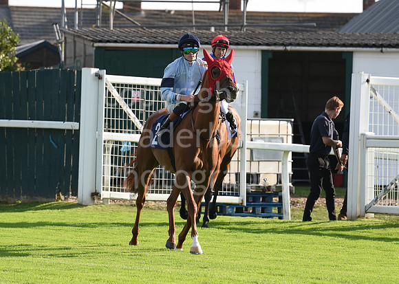 Gt_Yarm_Sun_30_Aug_2026-192