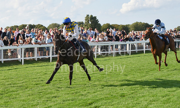 Gt_Yarm_Sun_30_Aug_2026-211
