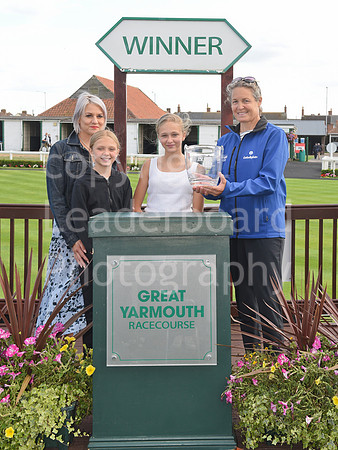 Gt_Yarm_25_Aug_Family_Raceday_2024_Presentation-4