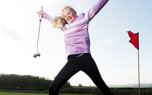 LB_Girls_Golf_Rocks_Dorset_455