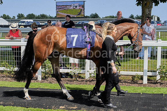 Great Yarmouth  Race Three 11th Aug 2021 0222