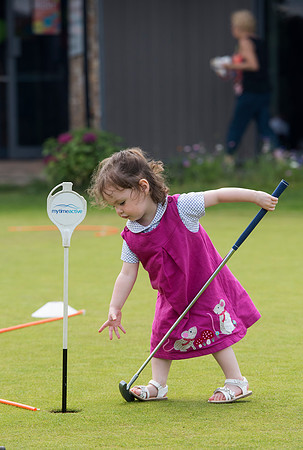 LB_046_Hatchford_Brook_Open_Day
