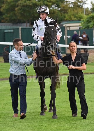 Gt_Yarm_Races_13_Sept8-114