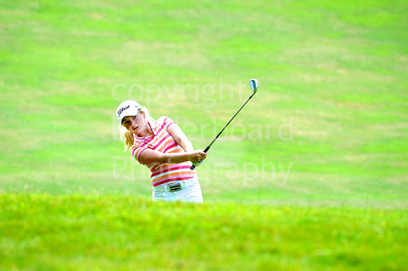 Law_01_golf_2011