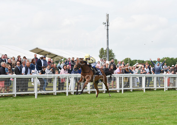 Gt_Yarm_Races_7th_July2021-112