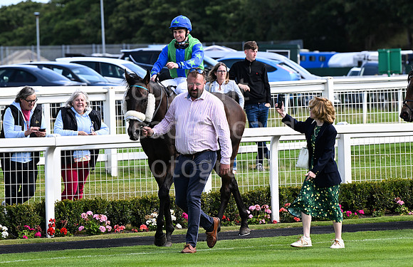Gt_Yarm_25_Aug_Family_Raceday_2024-27