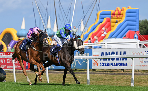 Gt_Yarm_25_Aug_Family_Raceday_2024-20