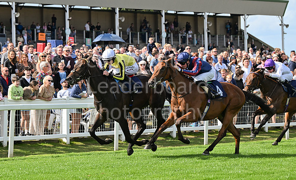 Gt_Yarm_25_Aug_Family_Raceday_2024-72