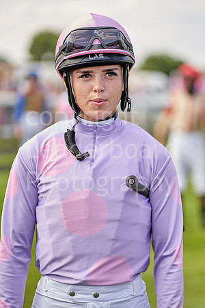 Great Yarmouth  Race Six 11th Aug 2021 0455