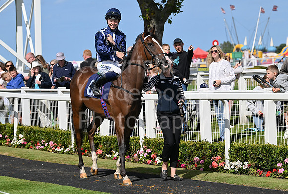 Gt_Yarm_25_Aug_Family_Raceday_2024-56