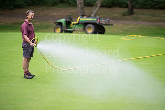 NB_004_Under_25_Woburn