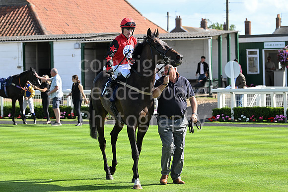 Gt_Yarm_25_Aug_Family_Raceday_2024-120