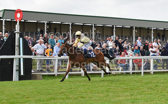 Gt_Yarm_Races_7th_July2021-113