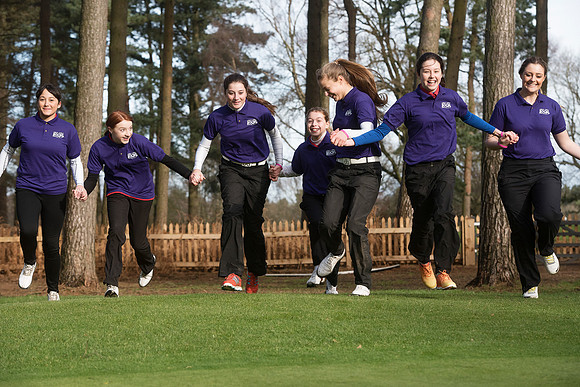 LB45_Girls_Golf_Rocks_Woburn