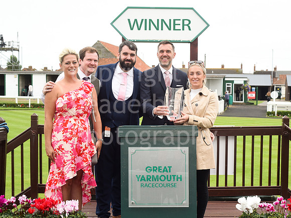 Gt_Yarm_Eastern_Fest_Ladies_day_2023_Presentation-1