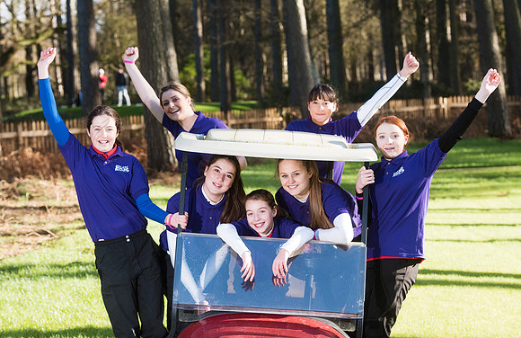 LB55_Girls_Golf_Rocks_Woburn