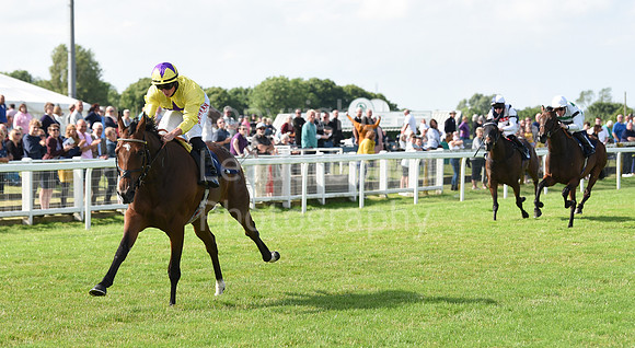 Gt_Yarm_Races_7th_July2021-227