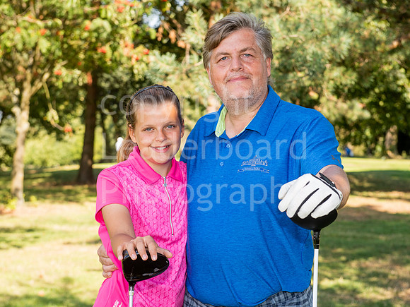 NB_021_Ping_Family