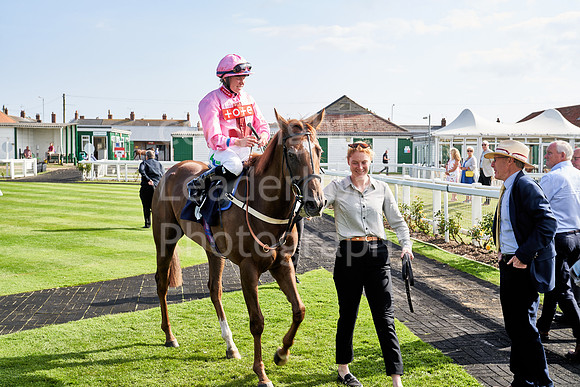 Great Yarmouth  Race Seven 11th Aug 2021 0495