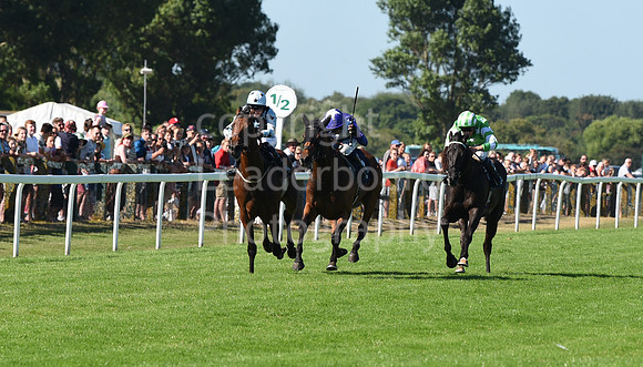 Gt_Yarm_Races_10_Aug_2022-123