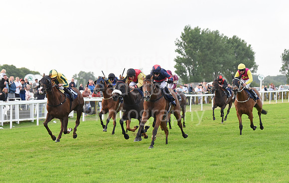 Gt_Yarm_Races_14_July2021-159