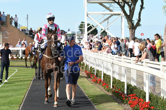 Gt_Yarm_Races_28_Aug_2022-143