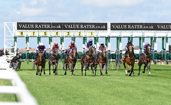 Gt_Yarmouth_Races_03_Aug2020-21