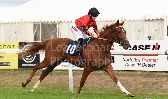 Gt_Yarm_Races_13_Sept8-166
