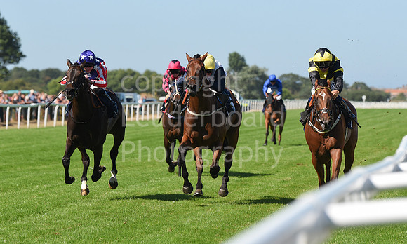 Gt_Yarm_Races_10_Aug_2022-96