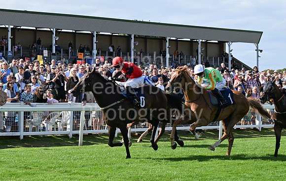 Gt_Yarm_25_Aug_Family_Raceday_2024-111