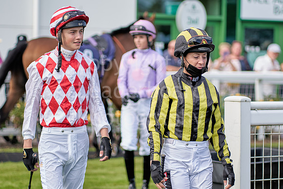 Great Yarmouth  Race Six 11th Aug 2021 0446