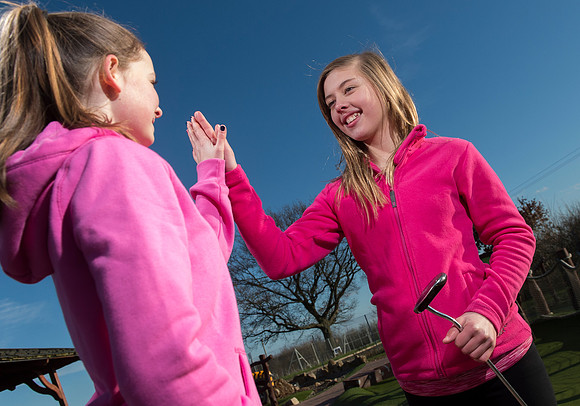 LB_Girls_Golf_Rocks_Norfolk_599