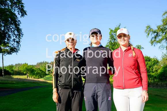 NZ9_3572