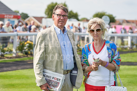 Great Yarmouth  Race Seven 11th Aug 2021 0506