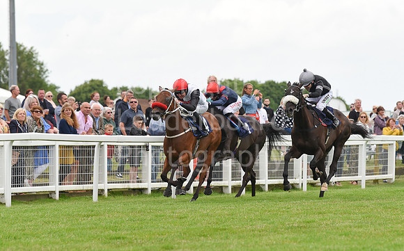 Gt_Yarm_Races_7th_July2021-68