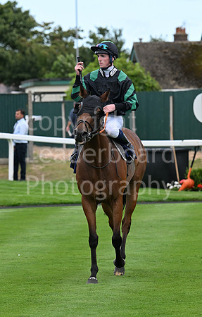 Gt_Yarm_25_Aug_Family_Raceday_2024-252