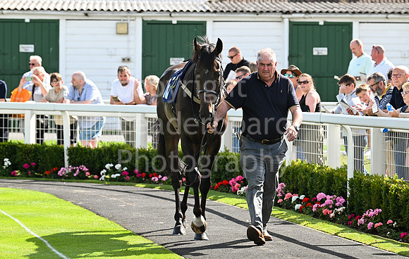 Gt_Yarm_25_Aug_Family_Raceday_2024-85