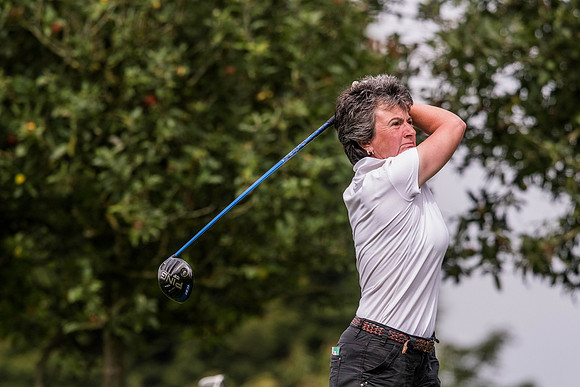 102_LADIES_GOLF_KINGS_NORTON_ACTION_2017