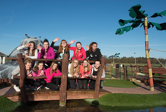 LB_Girls_Golf_Rocks_Norfolk_567