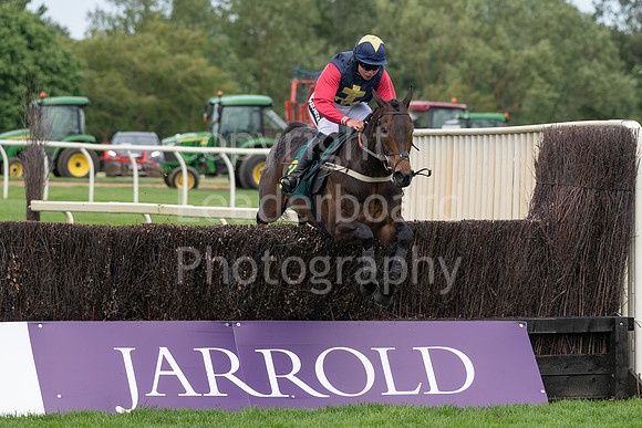 021_FAKENHAM_RACES_JUNE_2019