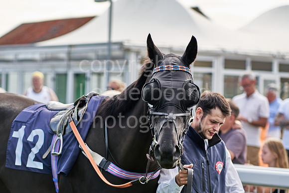 Great Yarmouth  Race Six 11th Aug 2021 0437