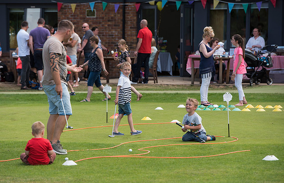LB_040_Hatchford_Brook_Open_Day