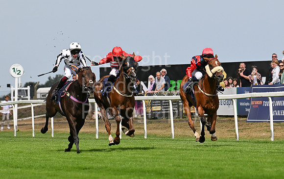 Gt_Yarm_24_Aug_2025-19