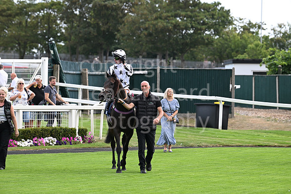Gt_Yarm_24_Aug_2025-27