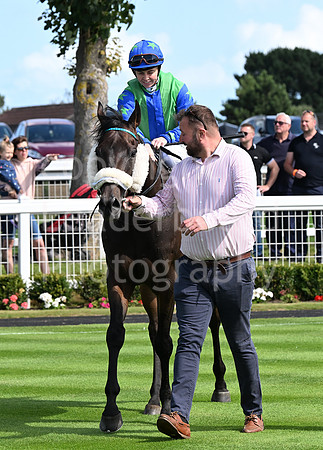 Gt_Yarm_25_Aug_Family_Raceday_2024-28