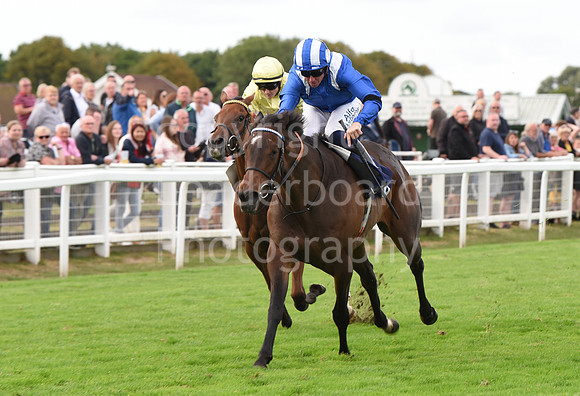 Gt_Yarm_Races_13_Sept8-193