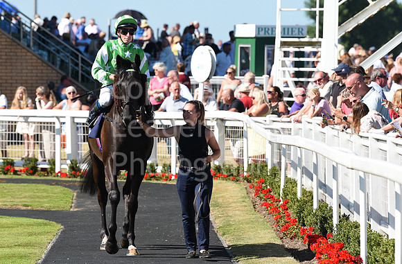Gt_Yarm_Races_10_Aug_2022-116