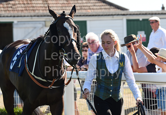 Gt_Yarm_Races_10_Aug_2022-107